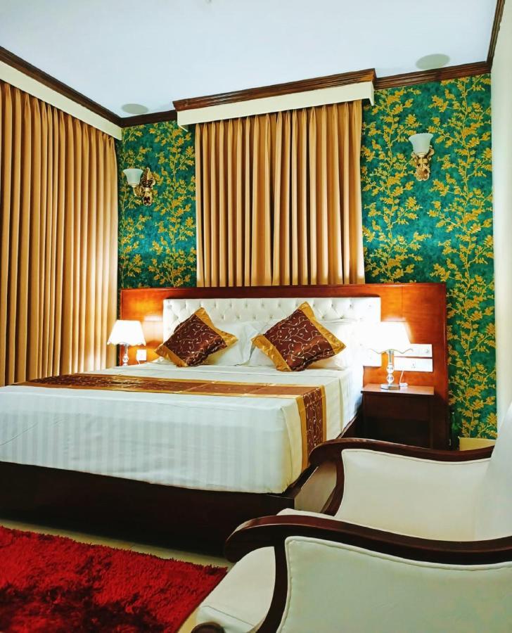 Hotel Crystal Rose - Sylhet Exteriör bild