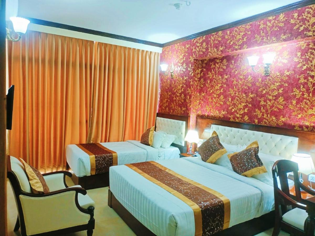 Hotel Crystal Rose - Sylhet Exteriör bild