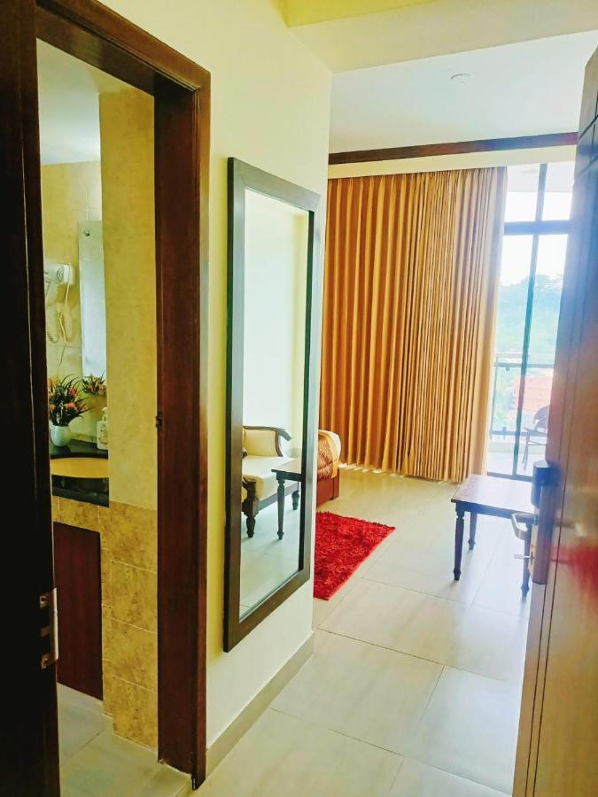 Hotel Crystal Rose - Sylhet Exteriör bild
