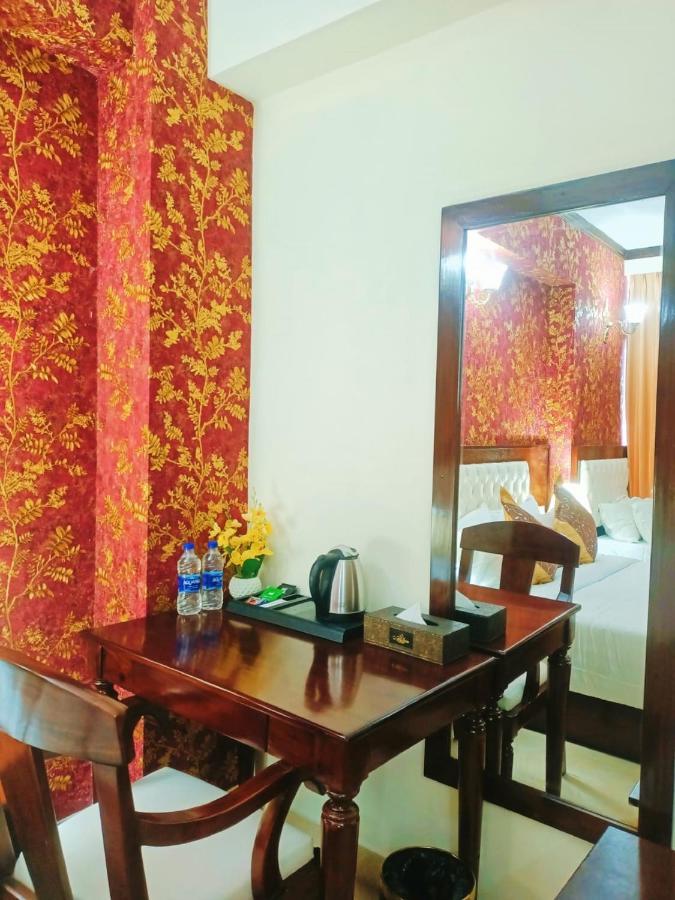 Hotel Crystal Rose - Sylhet Exteriör bild