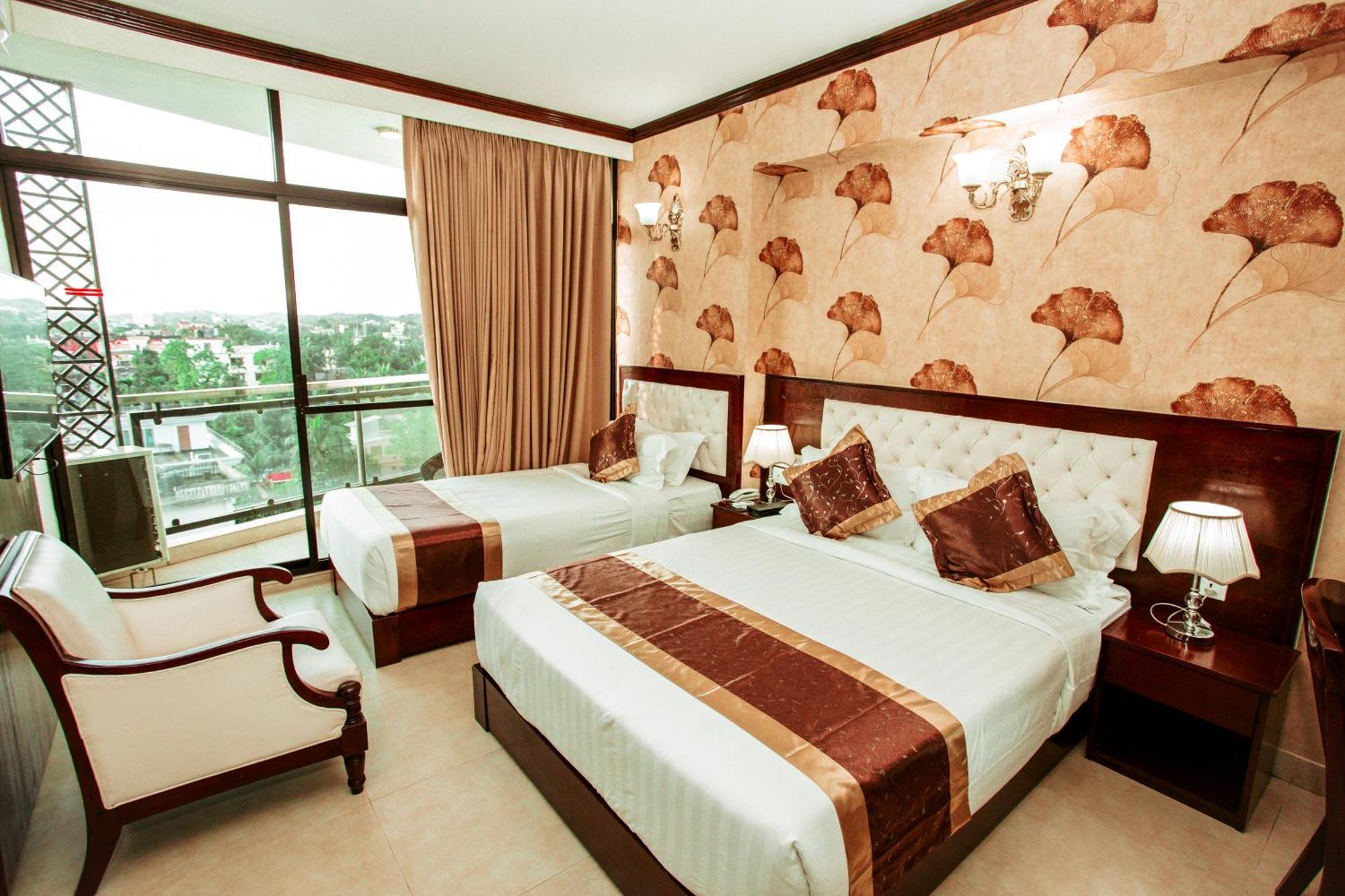 Hotel Crystal Rose - Sylhet Exteriör bild